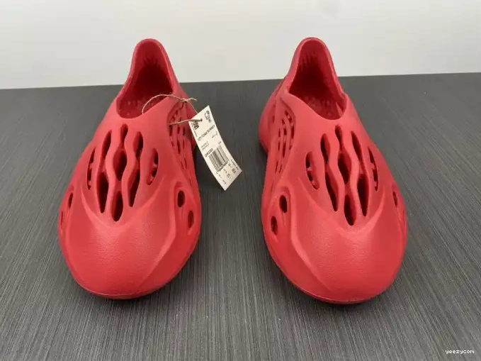 Foam Red Adidas CW3355 Yeezy 0618